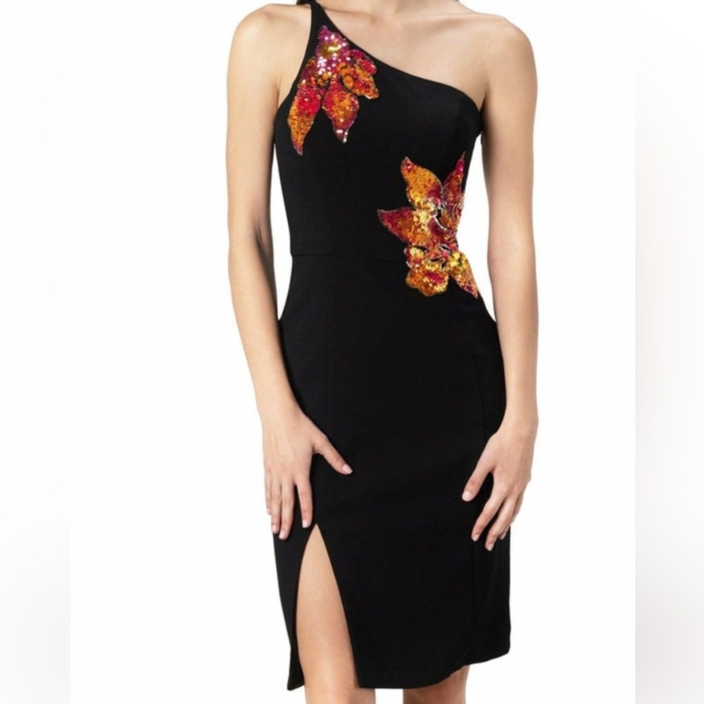Elegant Black One-Shoulder Dress with Sequin Floral Design
